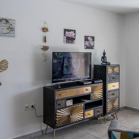 Superbe Studio A La Baie Des Pelicans 哥西尔 外观 照片